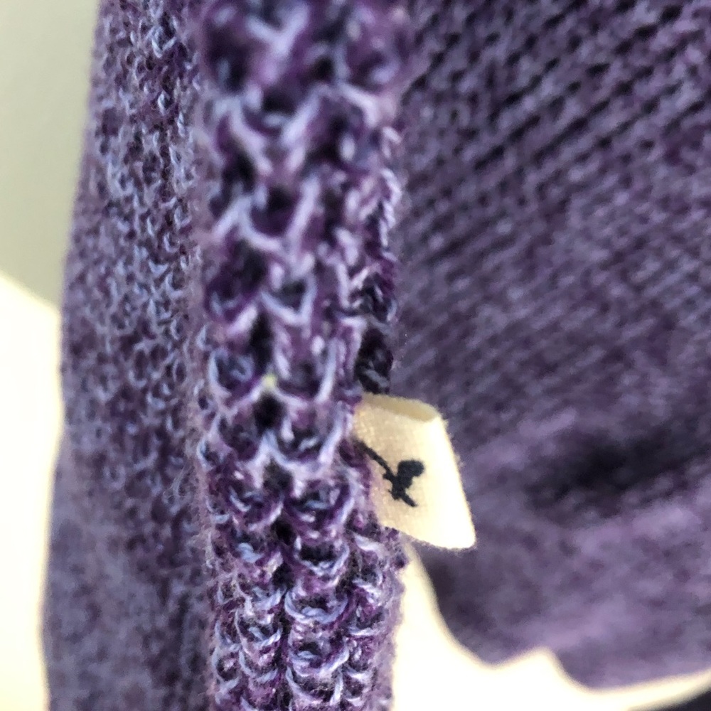 AE Sweater - Picture 4 of 4